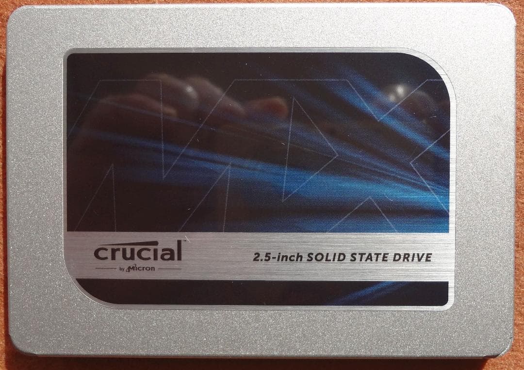 【中古】Crucial MX500 1000GB 2.5インチSSD