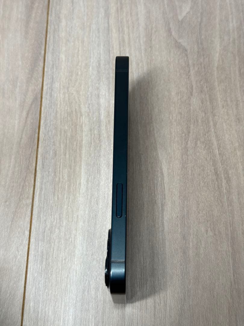 iPhone 13 mini ミッドナイト　美品　箱有り、純正EarPods付き