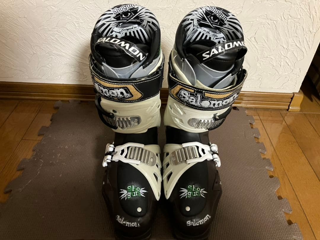 SALOMON　サロモン スキーブーツ 27〜27.5cm 足幅広め