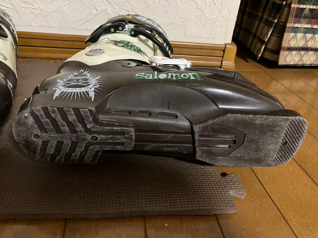 SALOMON　サロモン スキーブーツ 27〜27.5cm 足幅広め