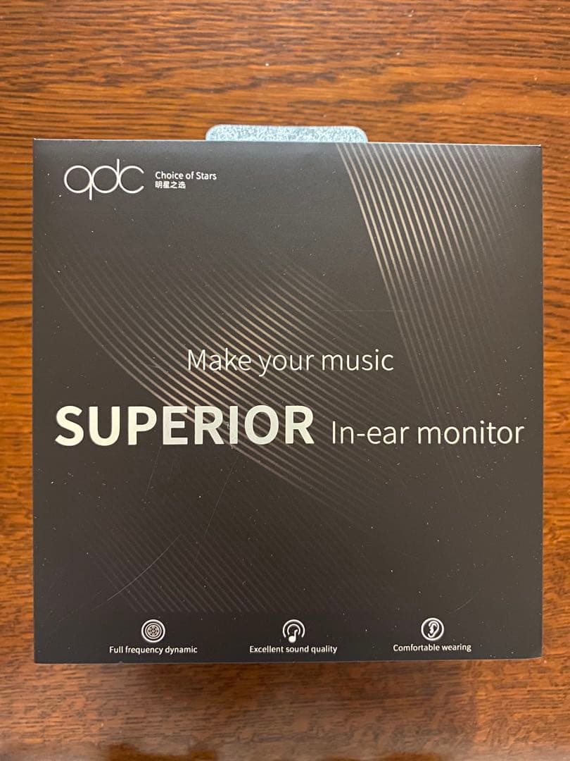 qdc SUPERIOR Piano Black +バランスケーブル付き