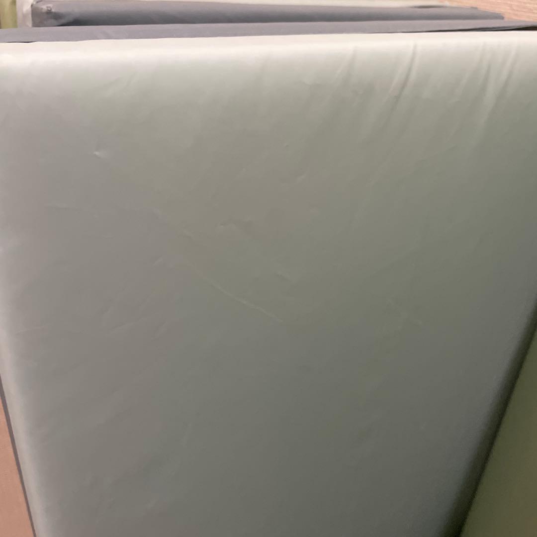 IKEA 折りたたみ式　ジムマットPLUFSIG ペルフスィッグ（4枚）