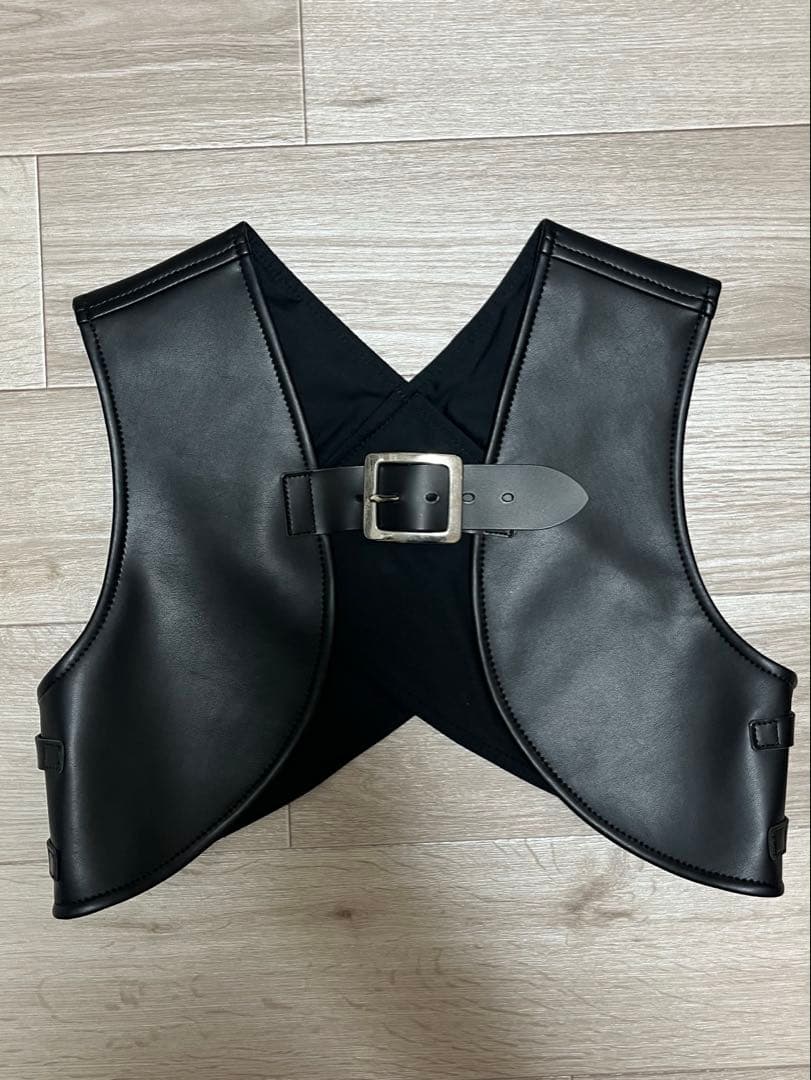 【完売品】Her Praha back crossbelted harness