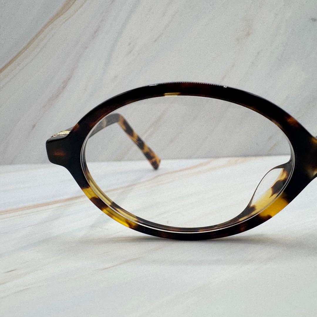 極美品【ミュウミュウ】ウォニョン着用　サングラス　べっこう柄　ケース付