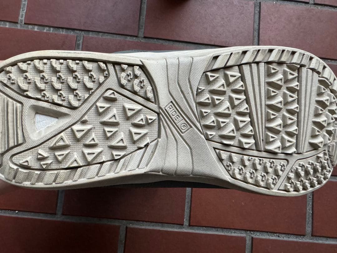 ピヨンヌ　ride HERA スノーボード ブーツ