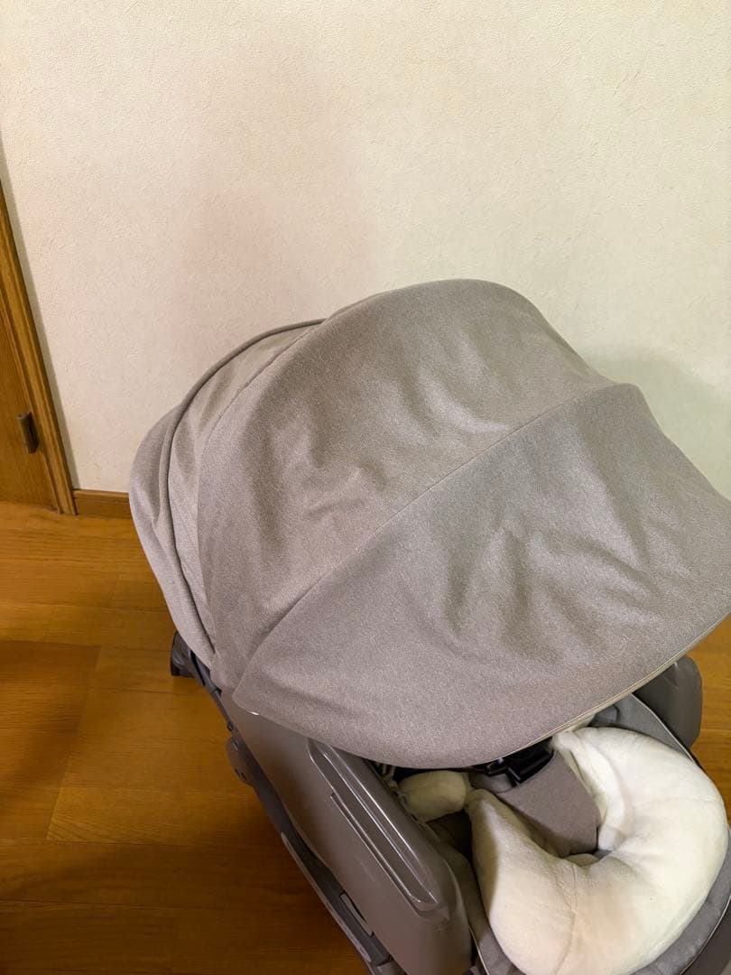 【極美品！】コンビ ネムリラ AT BEDi EGおやすみドーム付 電動