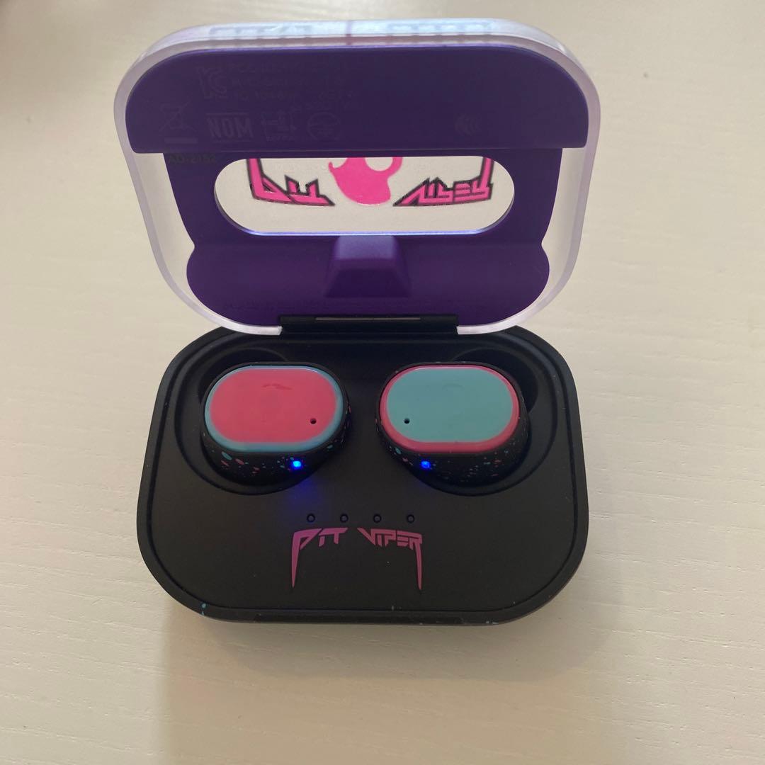 pit viper ワイヤレスイヤホン　skullcandy grind