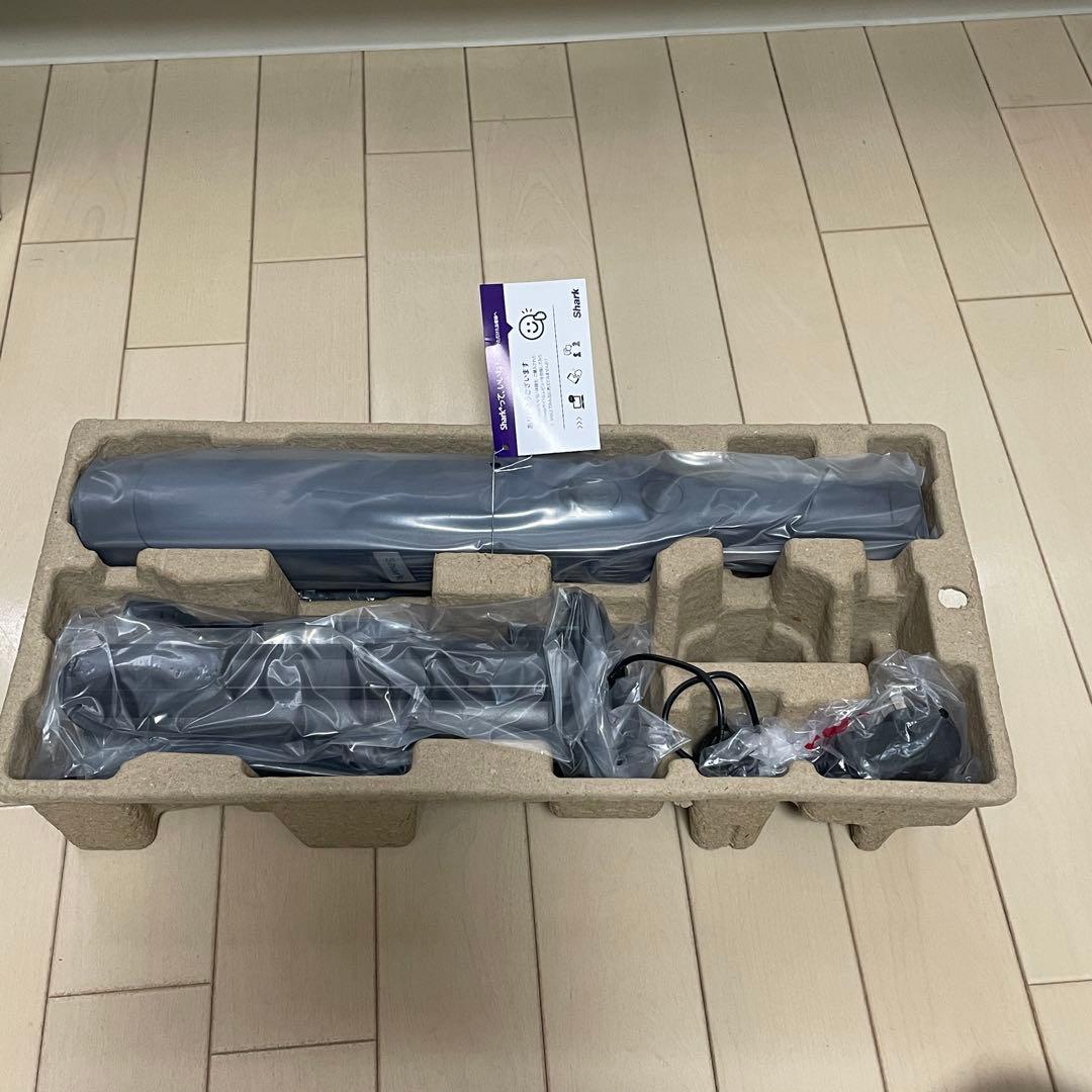 ★未使用　Shark　充電式ハンディクリーナー　WV210J