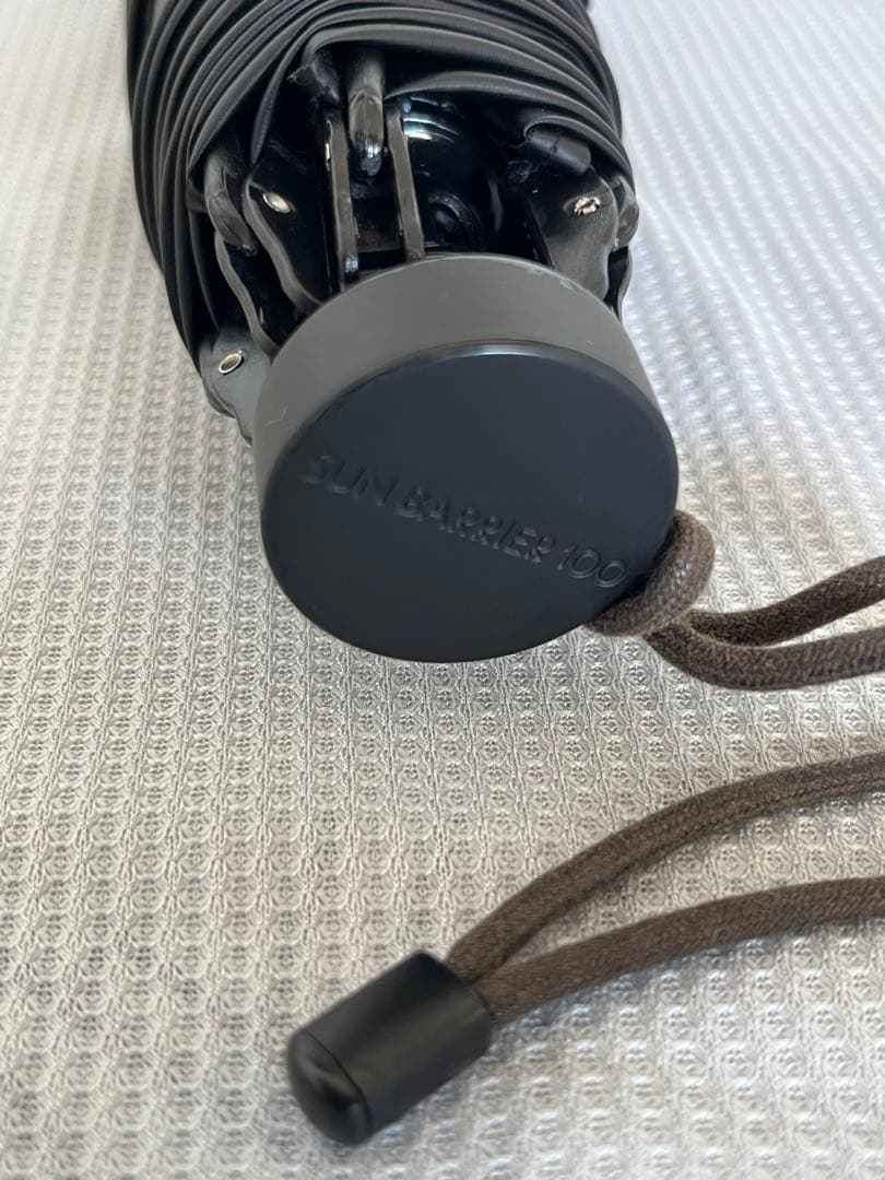 折りたたみ　日傘サンバリア100 コンパクト