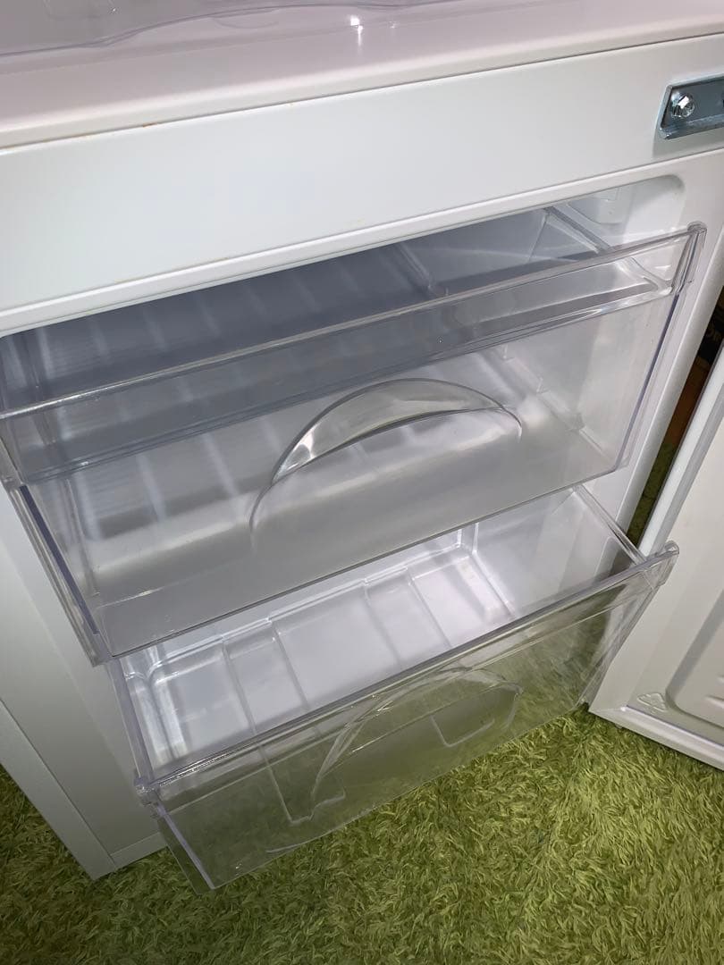 ホワイト 冷蔵庫 NTR-106 2019年製