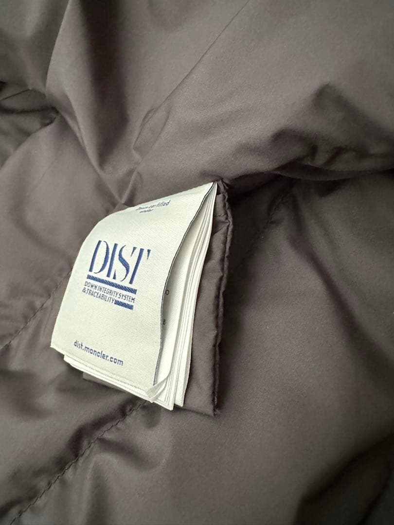 モンクレール　CERCES ライトダウンベスト　サイズ2