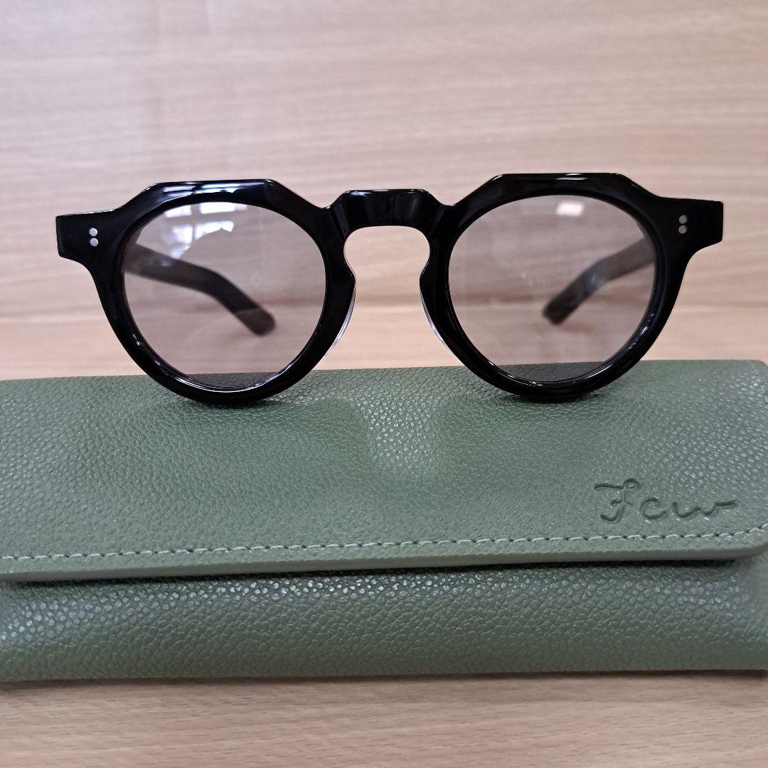 Few by NEW. F5 サングラス クラウンパント ブラック 人気モデル