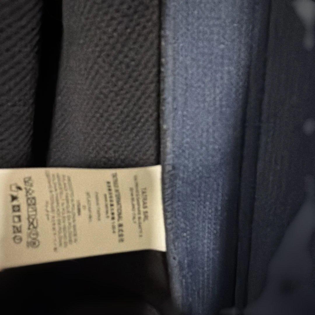 美品　TATRAS ブルゾンパーカー　ネイビー　サイズ01 春　1月25日まで