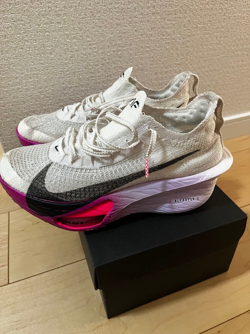 ナイキ　アルファフライ3 25.5cm