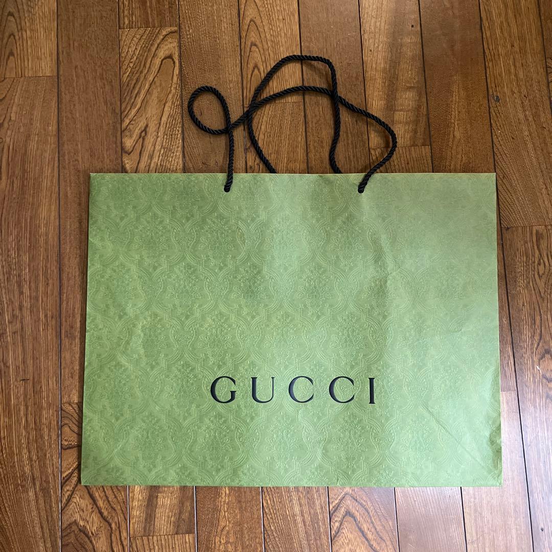 Gucci GGパターンブラック メッセンジャーバッグ