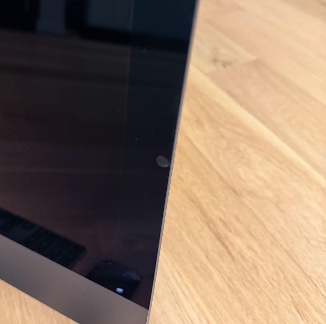 Apple iMac Pro 27インチ キーボード・マウス付き