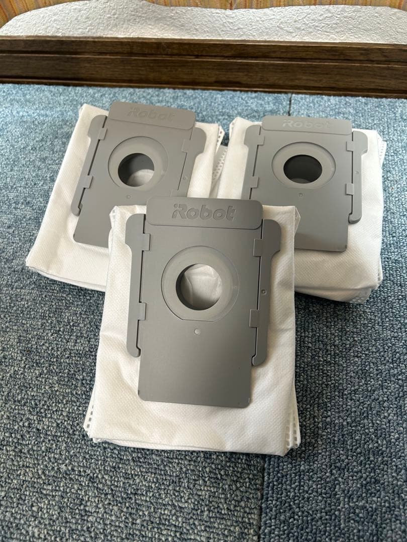 【お買得品】iRobot Roomba ルンバ i7 ロボット掃除機本体