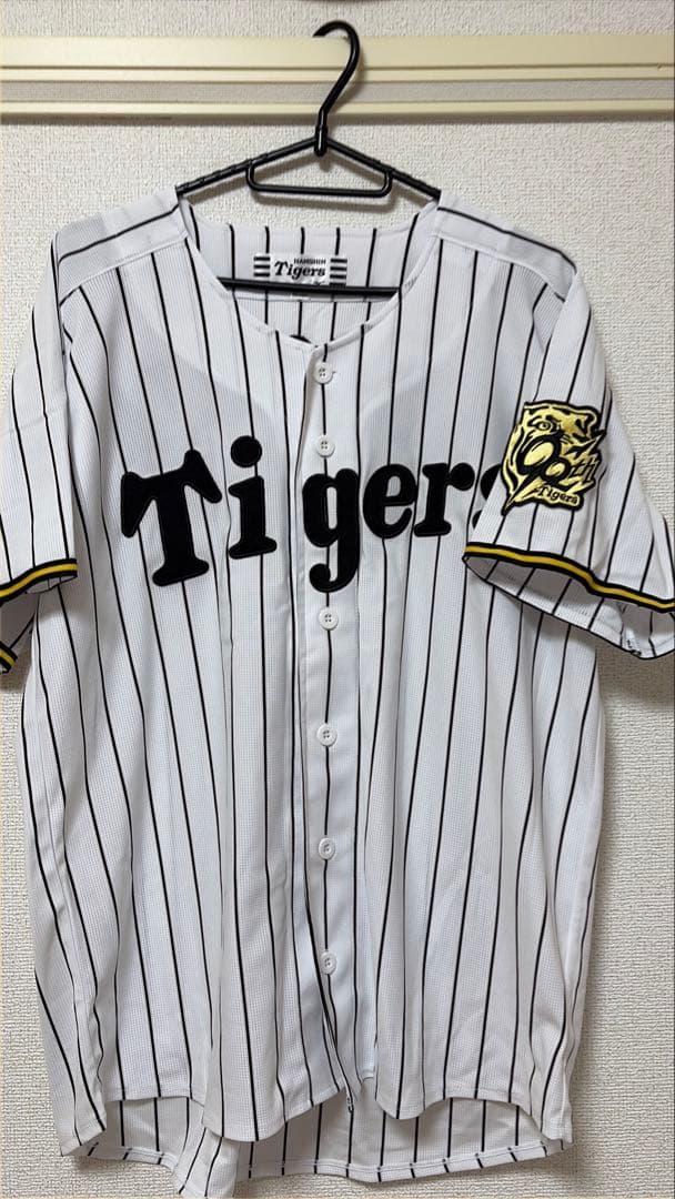 阪神タイガース　森下翔太選手　ユニフォーム　Mサイズ