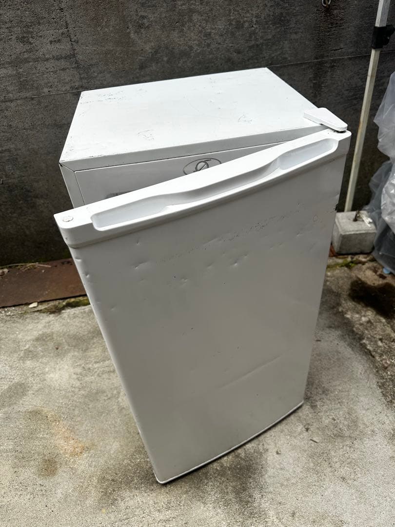 MAXZEN 冷凍庫 家庭用 小型 60L 右開きノンフロン チェストフリーザ