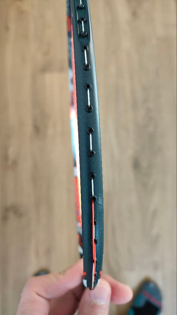 Victor 100X バドミントンラケット 専用ケース付き