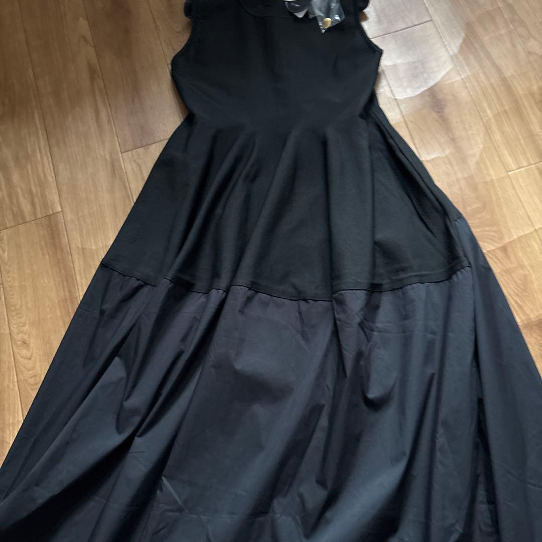 新品タグ付き　Aga Blackスコットクラブ　タフタ切替ニットロングワンピース