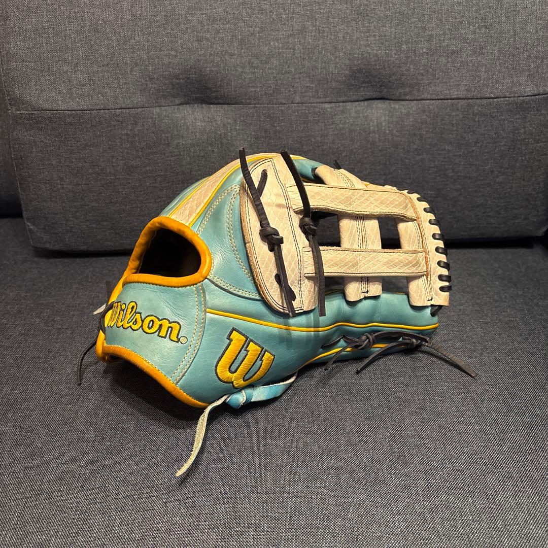 ぴ*ぴ様 【日本未発売】Wilson A2000 1799 12.75インチ 硬