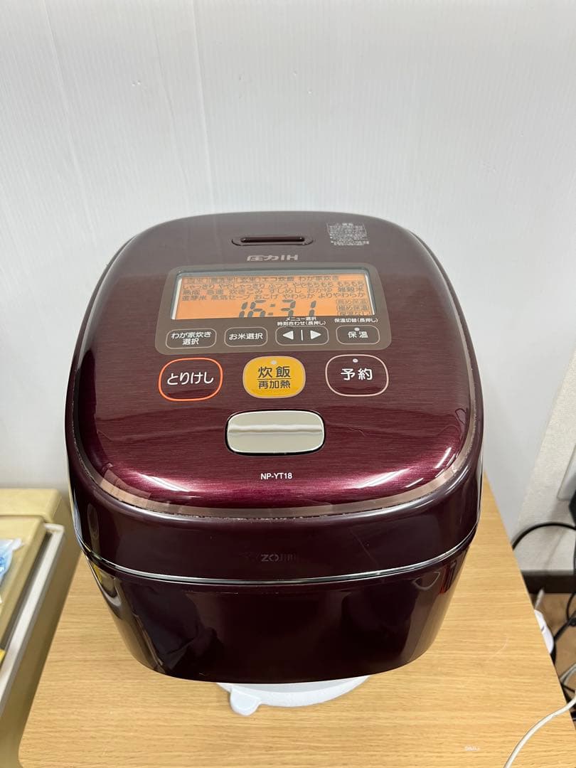 ZOJIRUSHI 圧力IH炊飯器 NP-YT18一升炊き / 1.8L