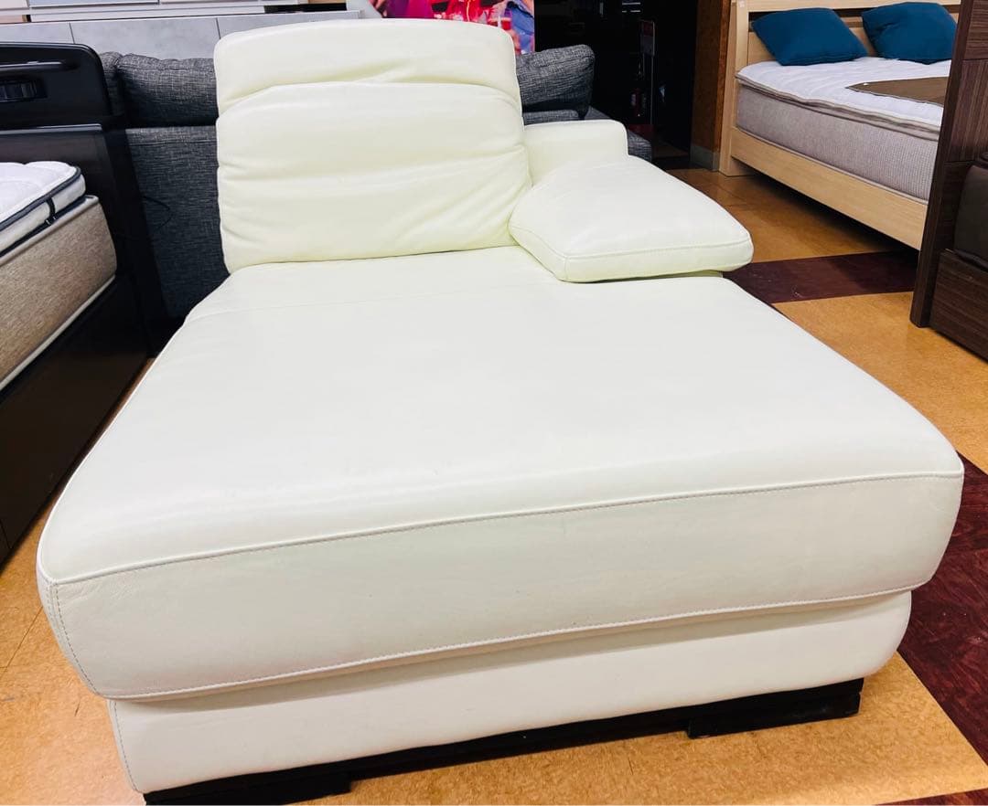 【地域限定無料配送】 IDC大塚家具CHAISE LONGUE総本革
