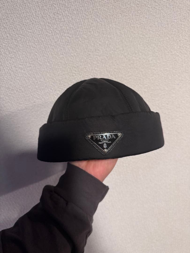 PRADA ブラック ナイロンビーニー Lサイズ