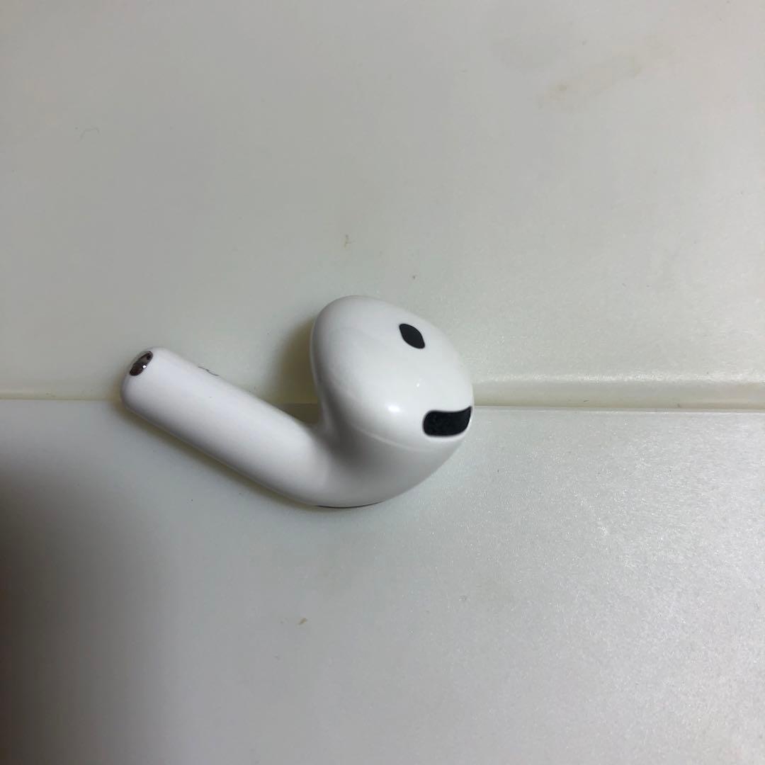 Apple AirPods 第4世代　ANC 右耳　右側　右　3055 3056