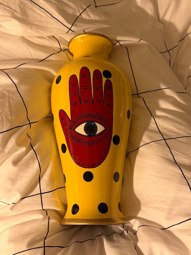 kare ポルカドットデザイン花瓶