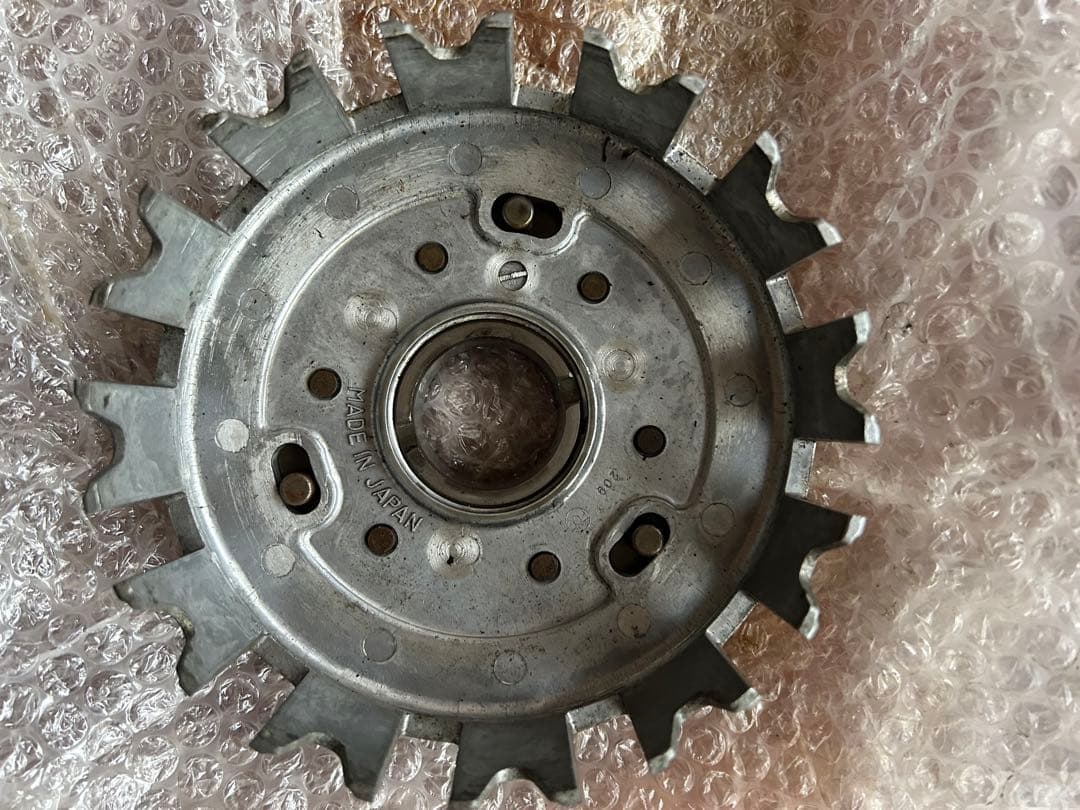 Z400FX純正クラッチハウジングセット