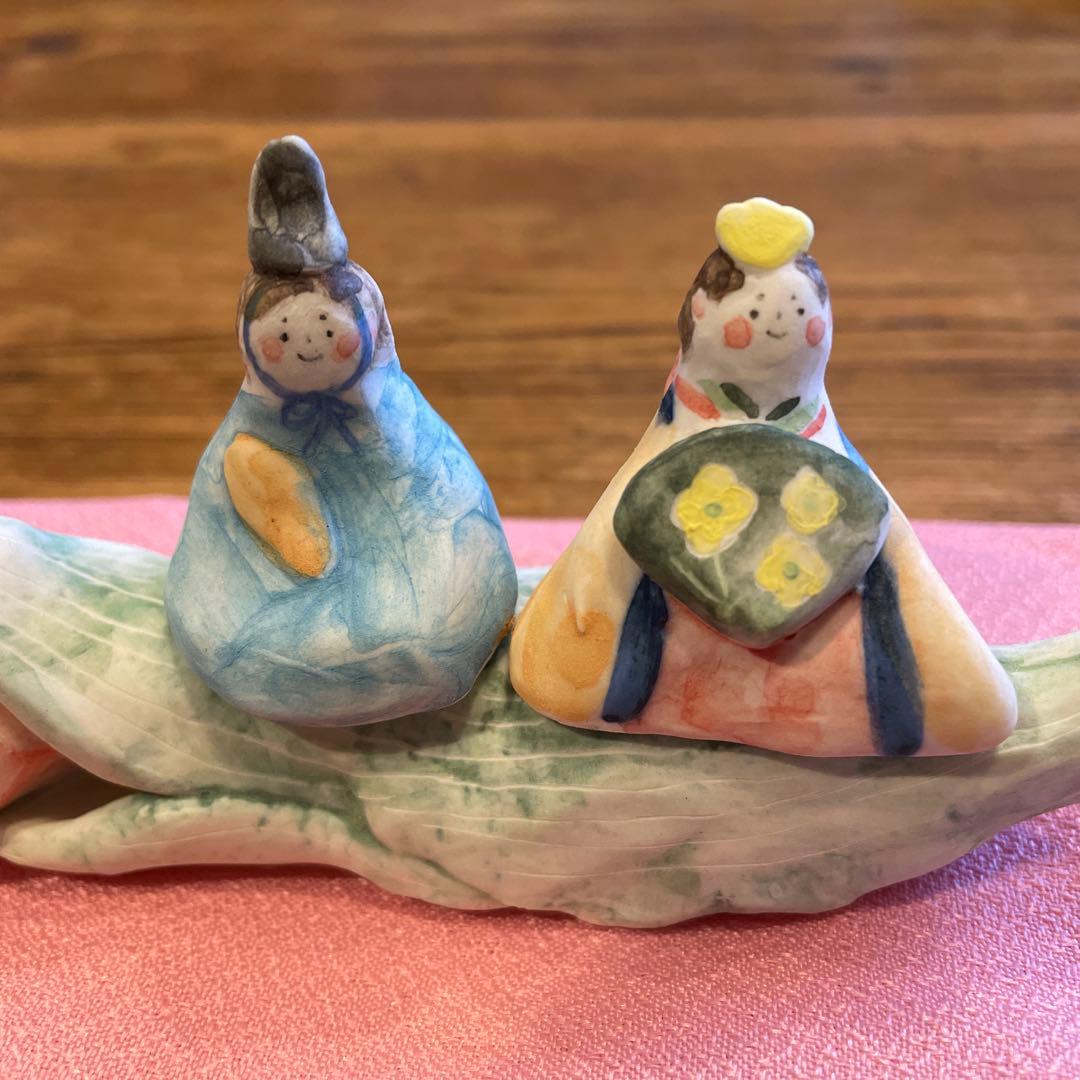 村井陽子さん　チューリップとお雛様　ひなまつり　陶人形