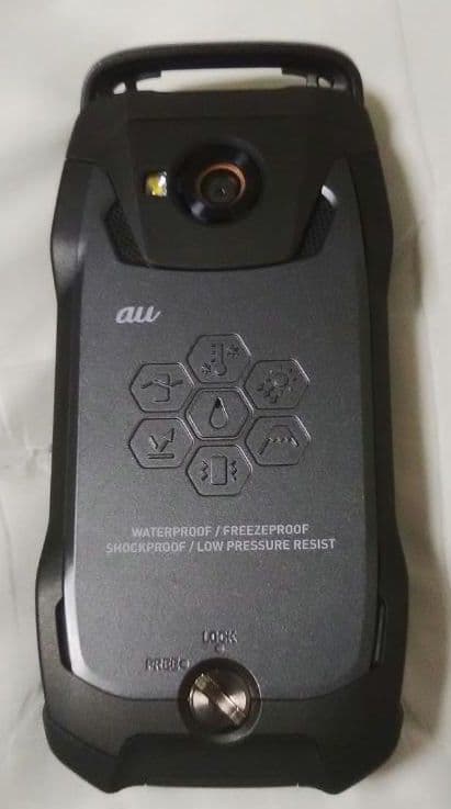 G'zOne TYPE-XX KYY31 ソリッドブラック