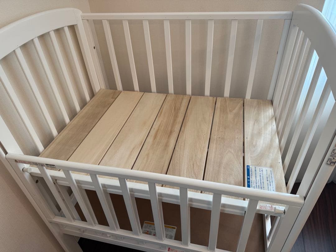 【美品】KATOJI ミニベビーベッド　ホワイト　木製　カトージ
