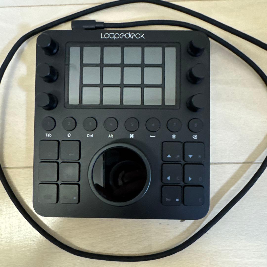 Loupedeck CT ループデック　左手デバイス