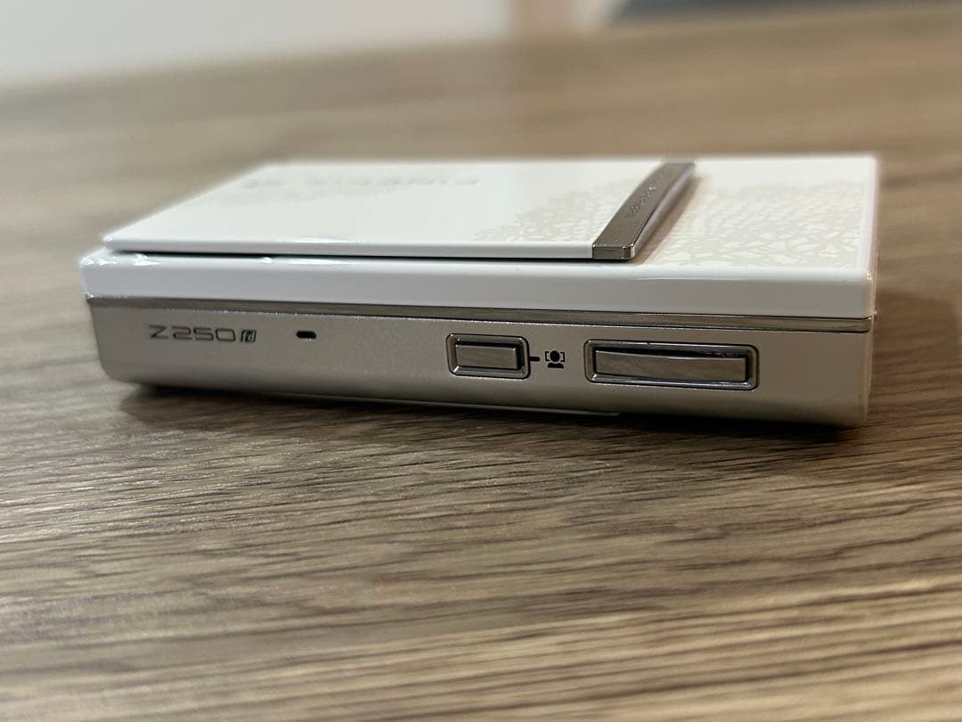 FUJIFILM FINEPIX Z250fd ホワイト