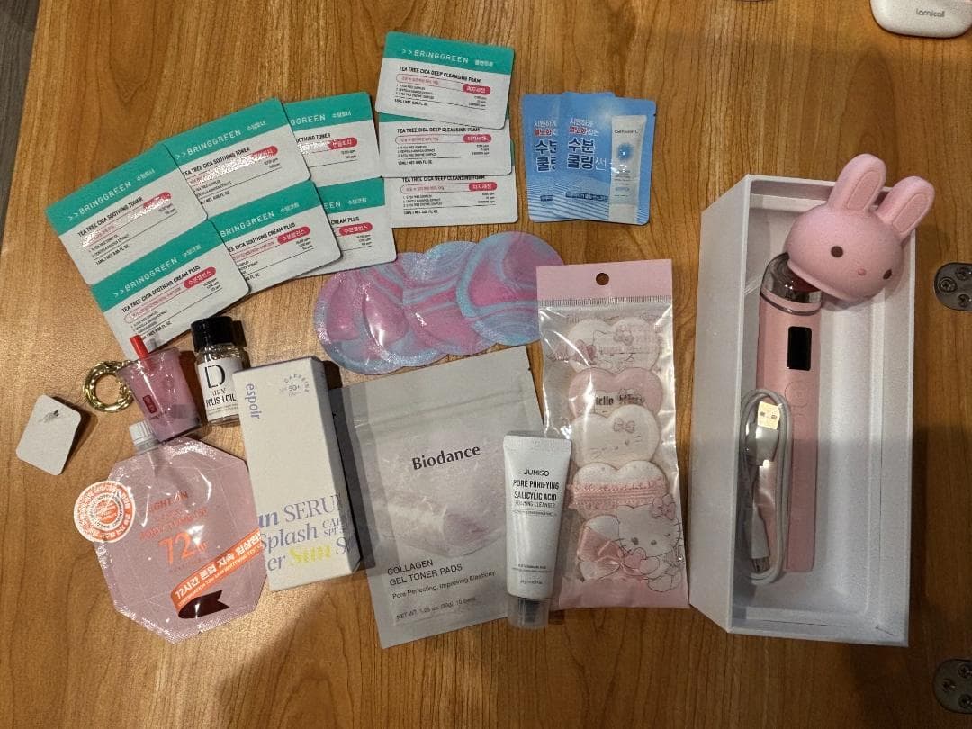 MEDICUBE BOOSTER PRO AGE-R ピンクバニーエディション