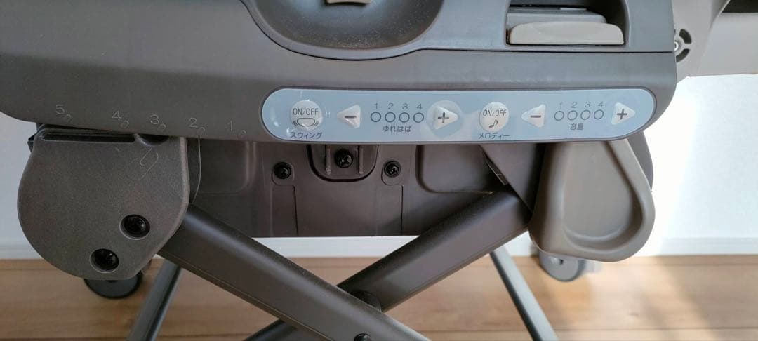 コンビ ネムリラコードレス AUTO SWING SS+