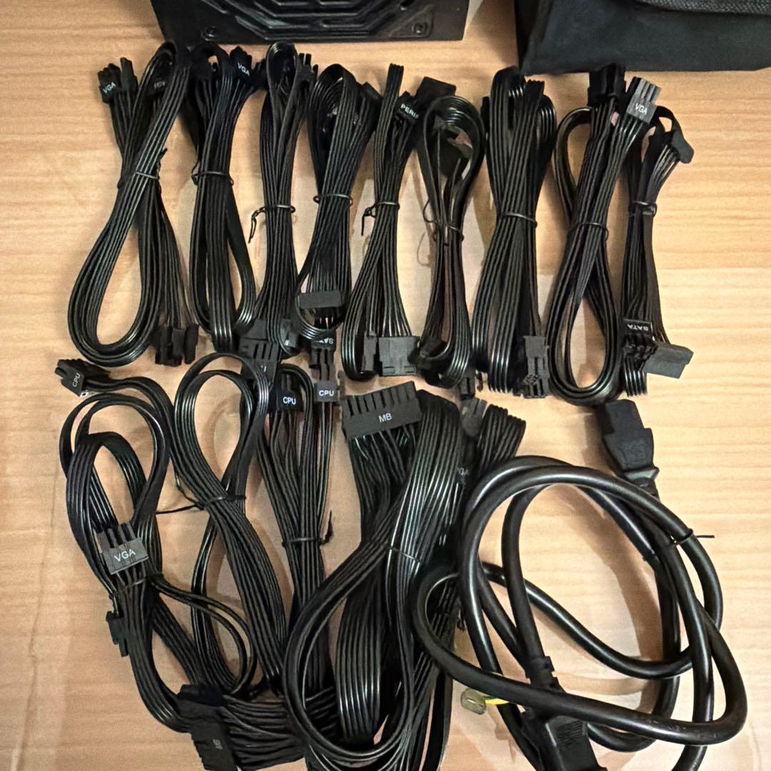 電源ユニット LEADEX PLATINUM SE 1000W-BK