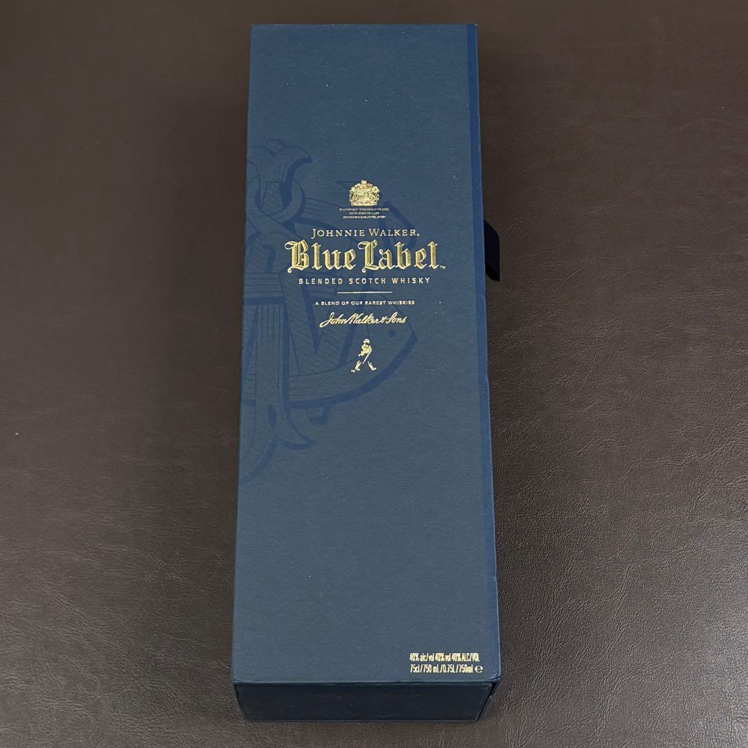 【未開封】ジョニーウォーカー ブルーラベル 750ml 箱付き