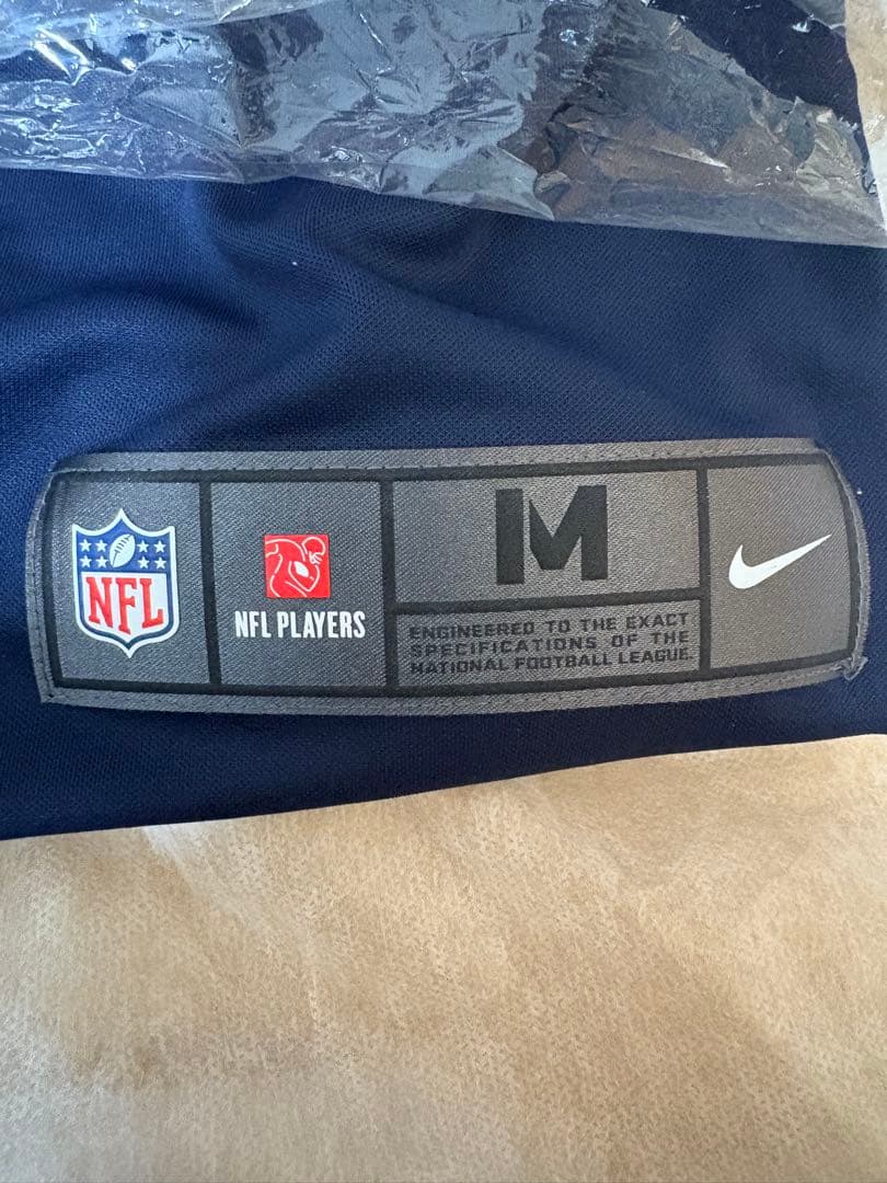 アメフト　NFL ペイトリオッツ　トム・ブレイディ　ジャージ【M】