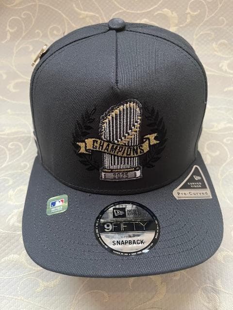 大谷翔平25ワールドシリーズチャンピオンパレード9FIFTYピンバッチ付限定品