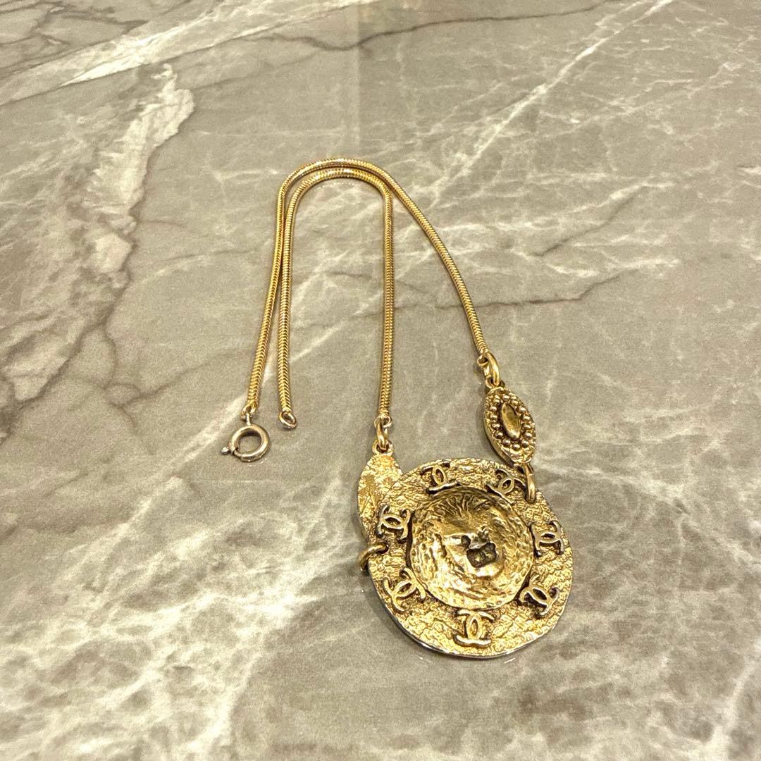 シャネル ライオン モチーフ ココマーク ラウンド ネックレス メッキレディース