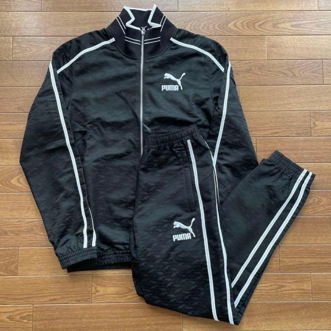 PUMA モノグラムセットアップ