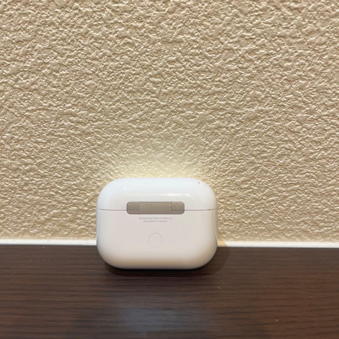 AirPods Pro2 本体 ワイヤレス充電対応