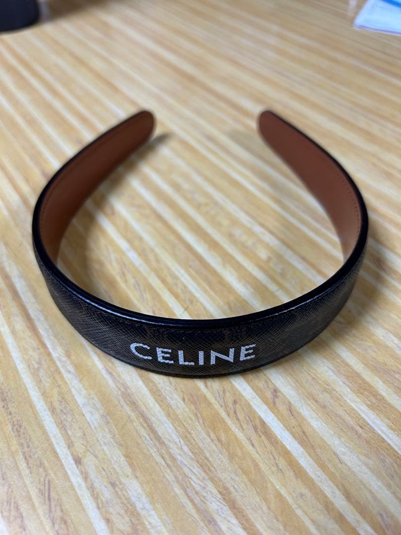 CELINE セリーヌ　トリオンフ　PVCレザー　カチューシャ