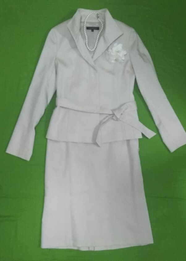 限定値下げ！ロートレアモン 入学式に スカートスーツ