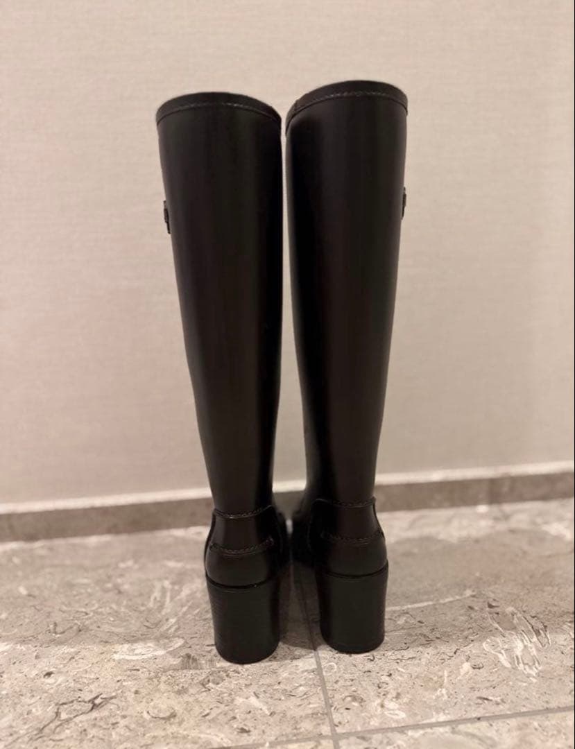 【美品】 Salvatore Ferragamo フェラガモ ブーツ ヒール付き