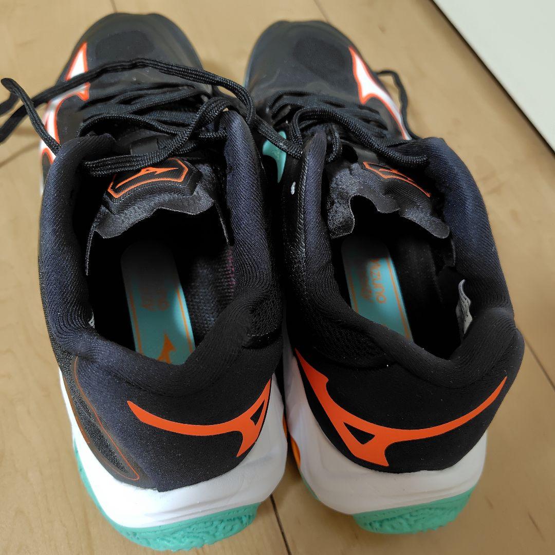 【ミズノ直営店限定】ウエーブライトニング Z8(バレーボール)　　24.5cm